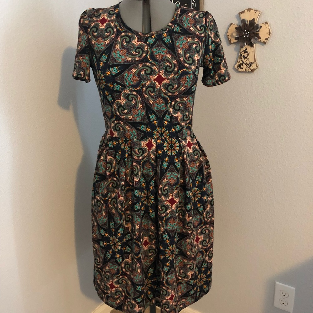 Lularoe Amelia